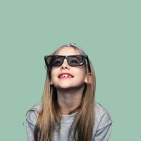 ragazza cinema sottotitoli