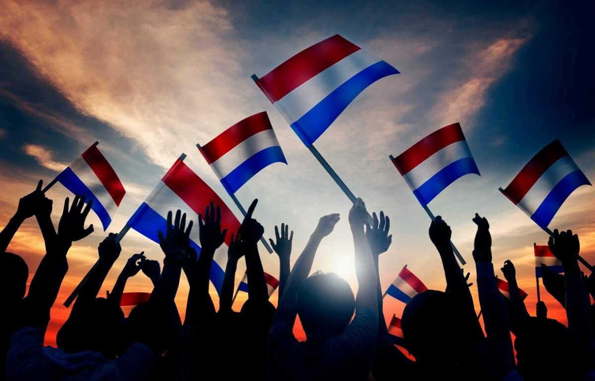 Crowd with Dutch flags